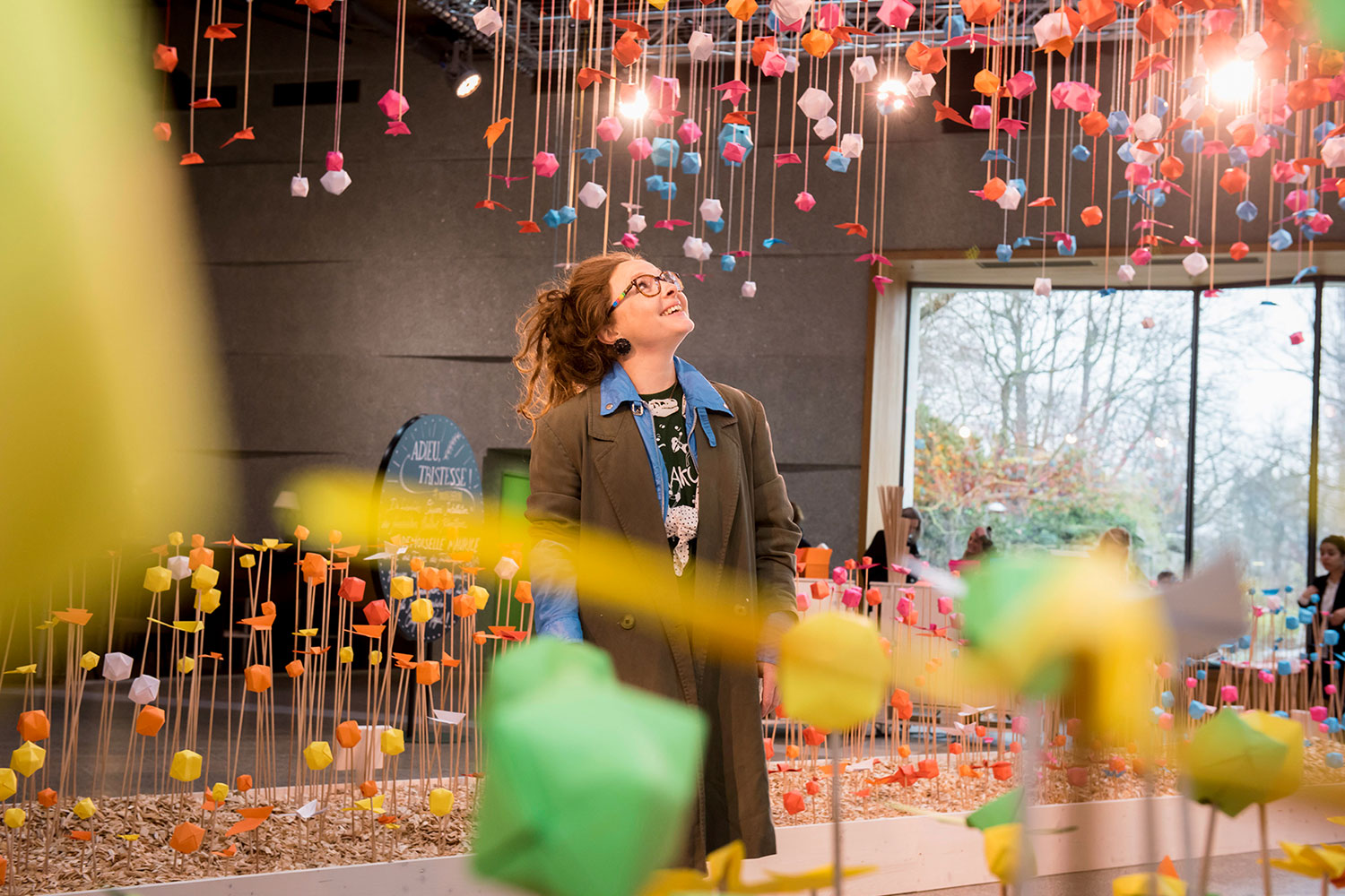 StudioNOW, Bikini, Bikini Berlin, Installation, Kunst, Origami, Farben, Farbenfroh, Mademoiselle Maurice