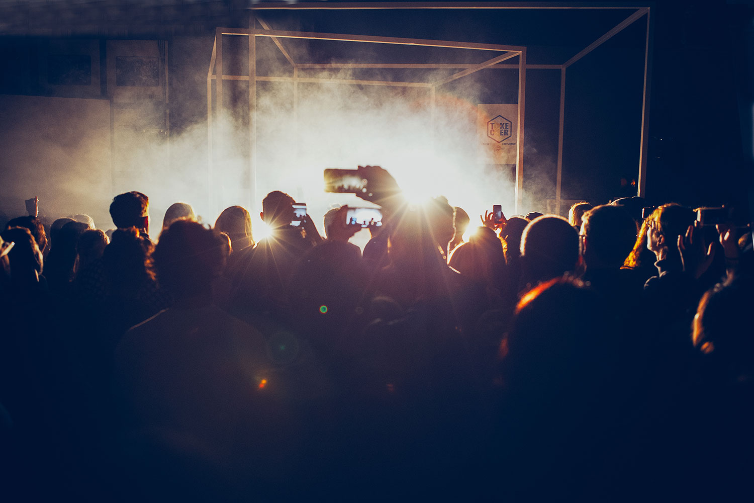 StudioNOW, converse, c/o, mit vergnügen, übernahme, shoes, party, music, jesper munk, lary, party, people